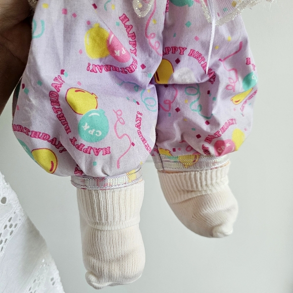 Rare 1990 First Edition Hasbro Cabbage Patch Curly Blue Eye Birthday Party Doll - Picture 7 of 16